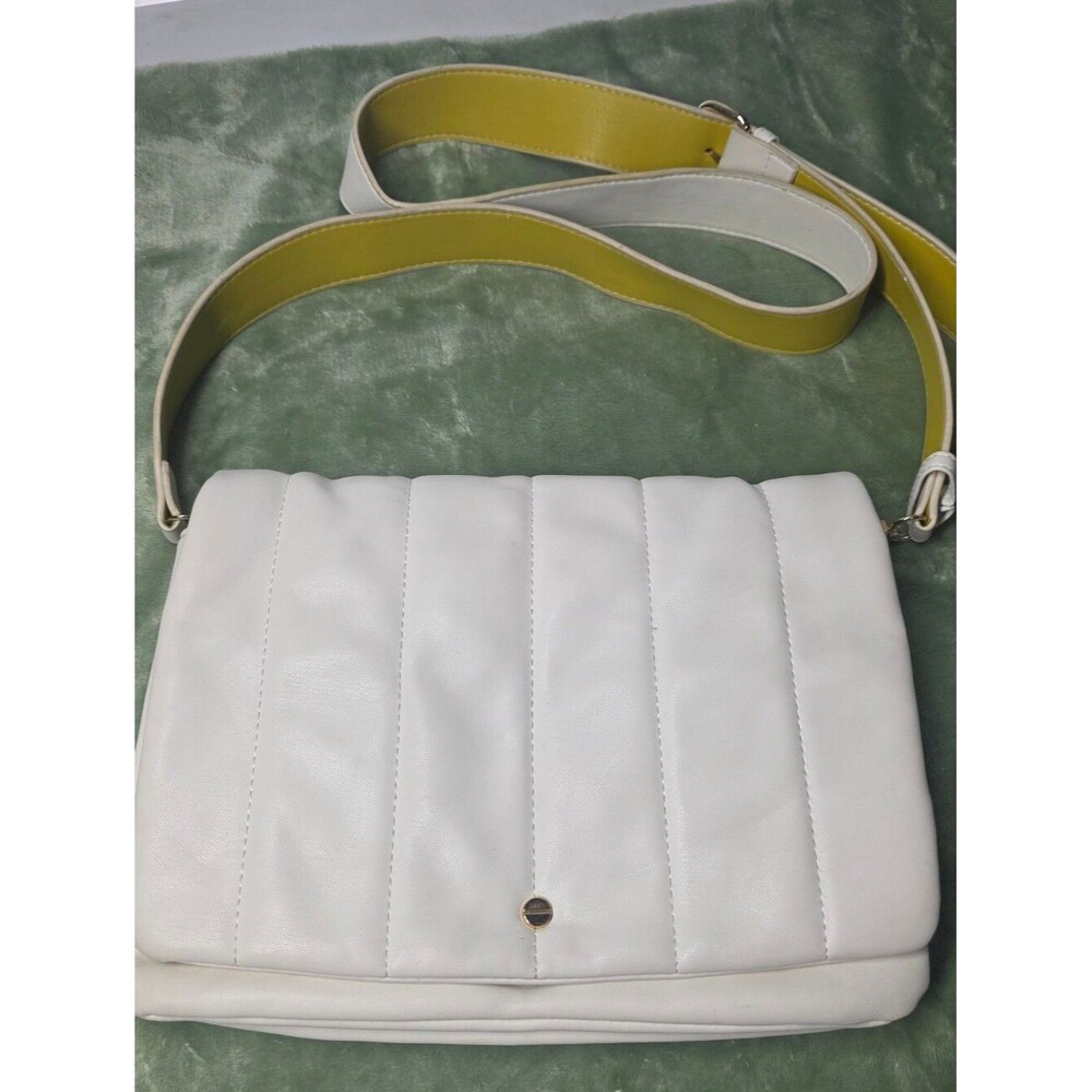 Mali + Lili brinn Quilted Vegan Leather Crossbody Bag Flap White